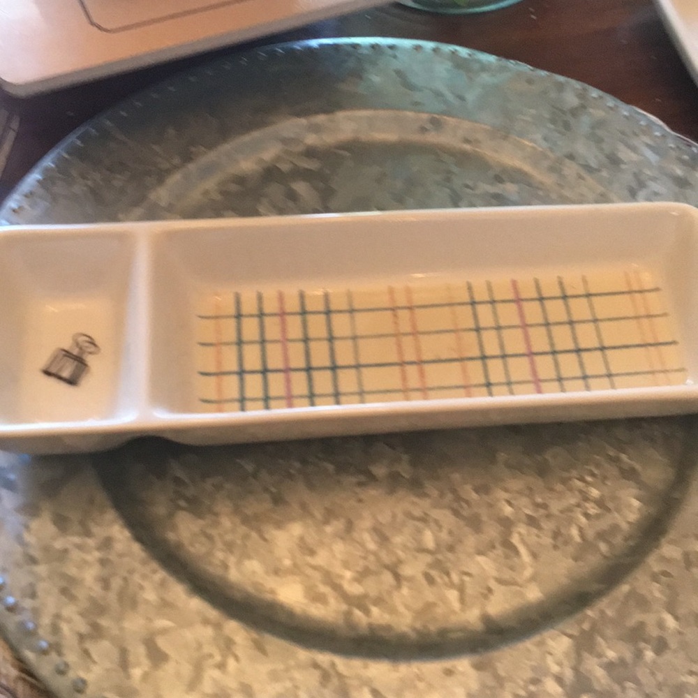 Rae Dunn desk accessory